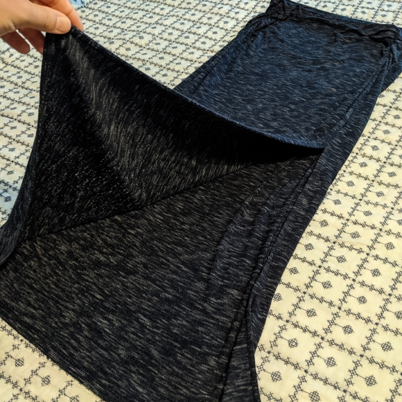 Gap Maxi Skirt - Picture 2 of 3